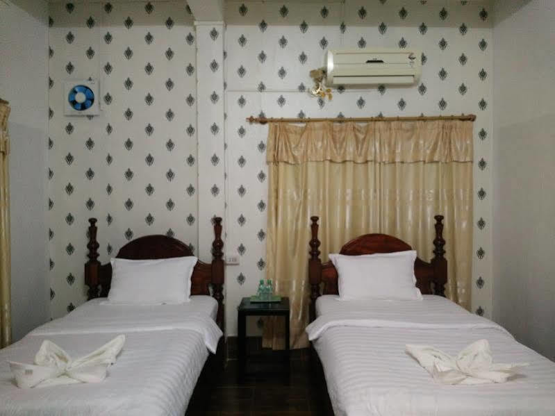 Maylay Guesthouse Ванг-В'єнг Екстер'єр фото